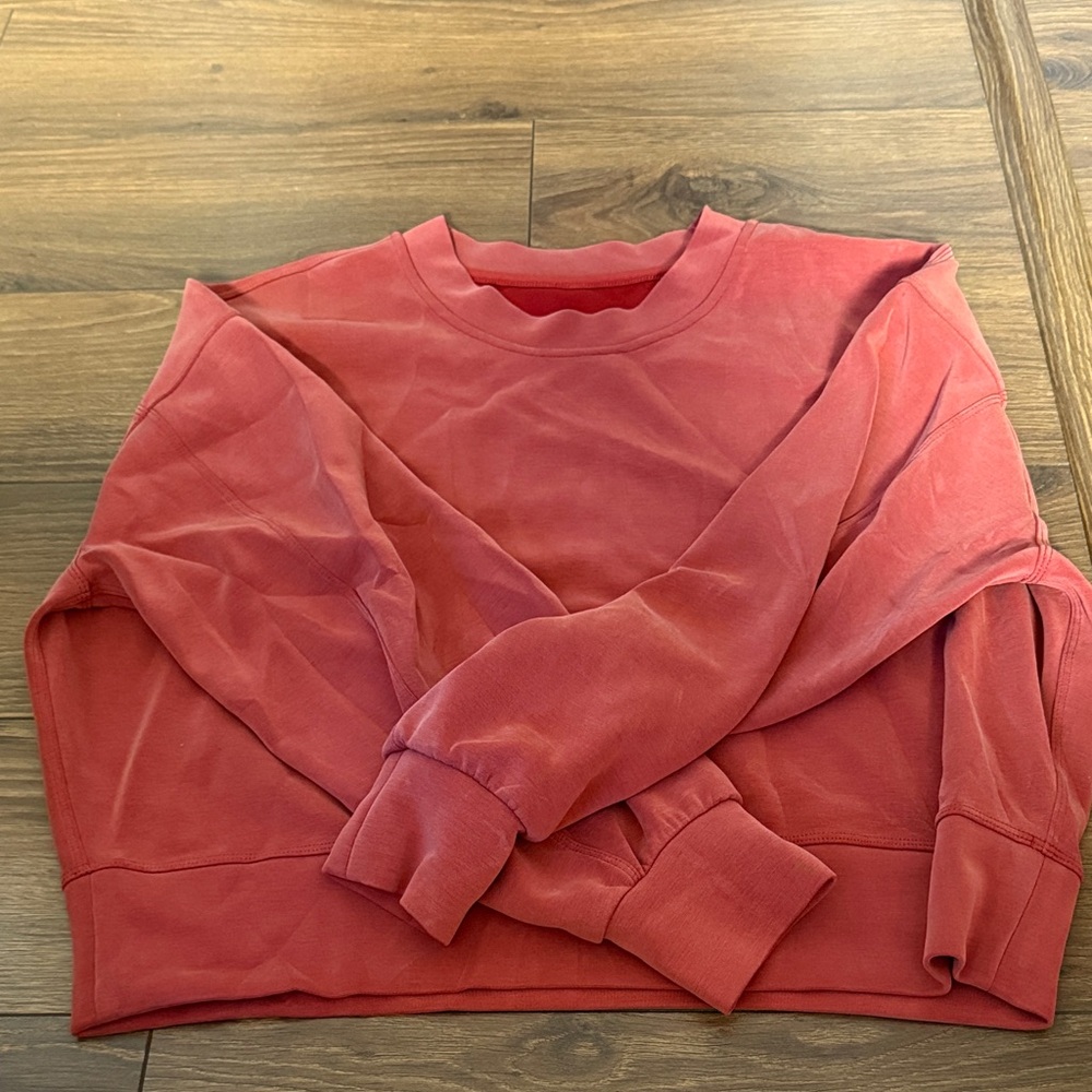 lululemon athletica Women's Crew Neck Sweater- sofstreme oversized cropped crew